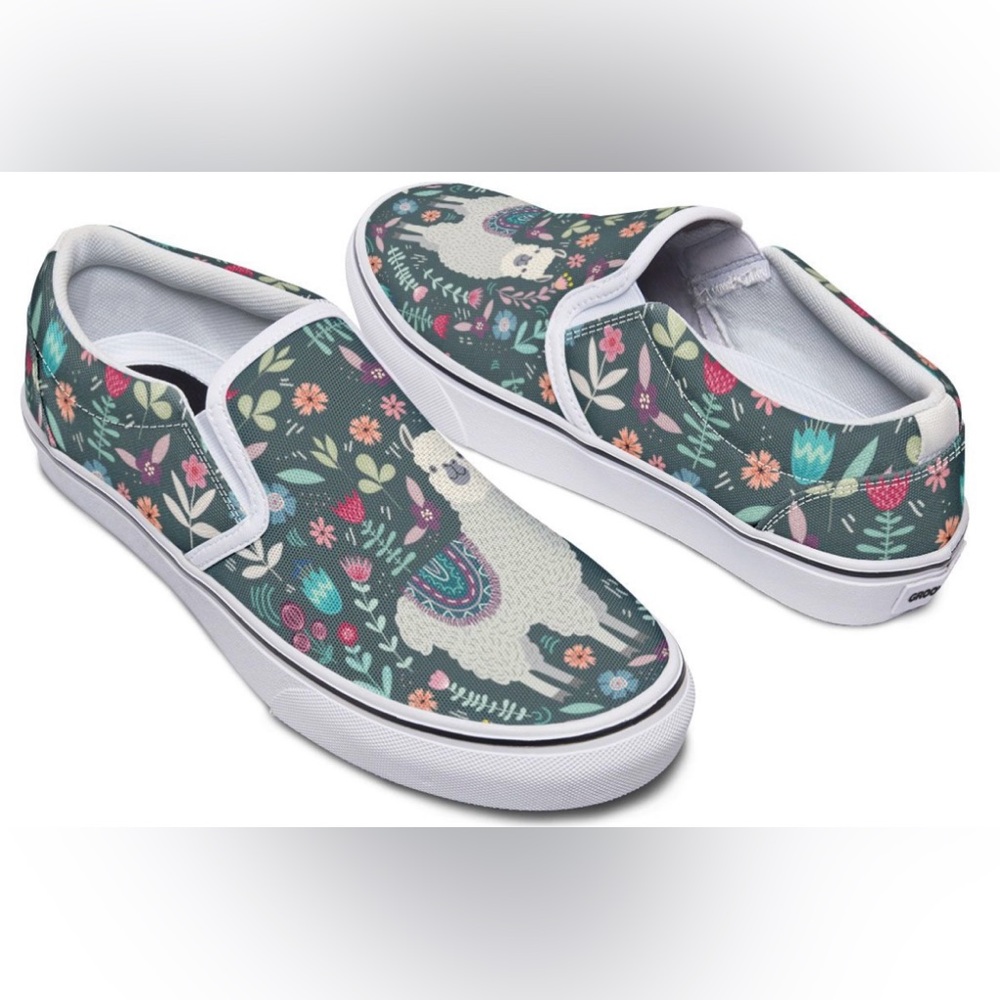 Groove Bags Floral Art Playful Llama Unisex Slip-On Sneakers